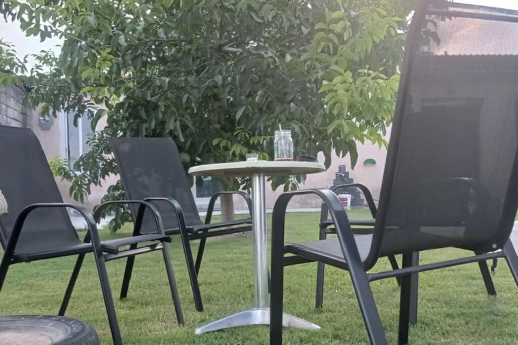 Το Άλλο Σπίτι... Villa Aridaía Екстериор снимка